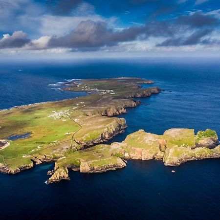 Ostan Oilean Thorai Tory Island Hotel West Town  Exterior photo